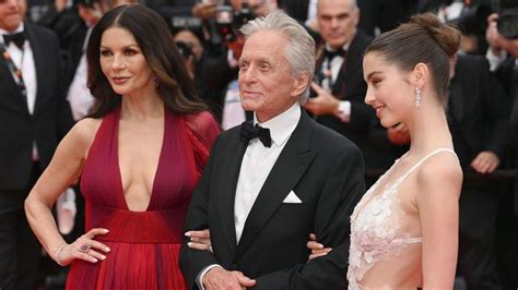 Micheal douglas - Michael Douglas (Michael Kirk Douglas) was born on 25 September, 1944 in New Brunswick, NJ, is an American actor. At 77 years old, Michael Douglas height is 5 ft 10 in (178.0 cm). Michael Douglas